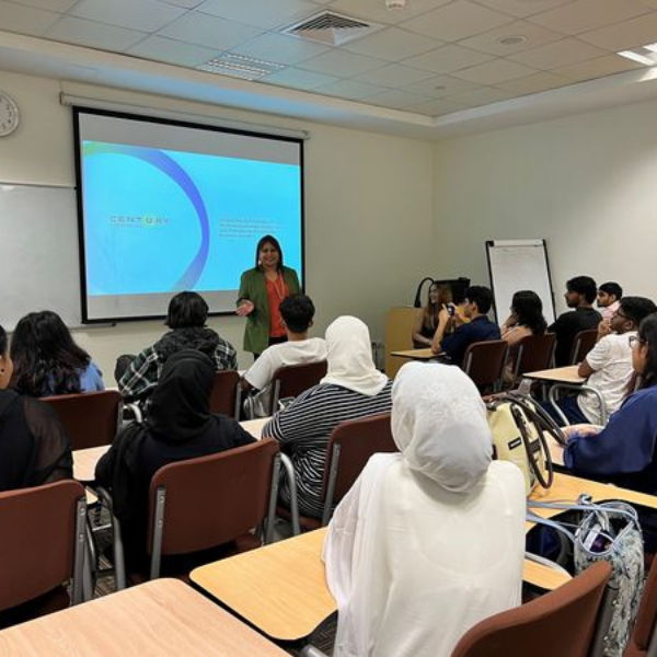 DMU has its ways of empowering students! The faculty of BAL Dr Fathima Beena (Programme Leader, DMU Dubai) created a forum for like-minded individuals that included industry talk sessions, ne